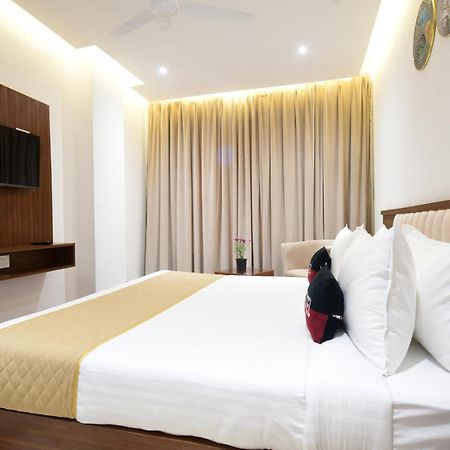 Aceotel Premier, Vijay Nagar Indore Extérieur photo