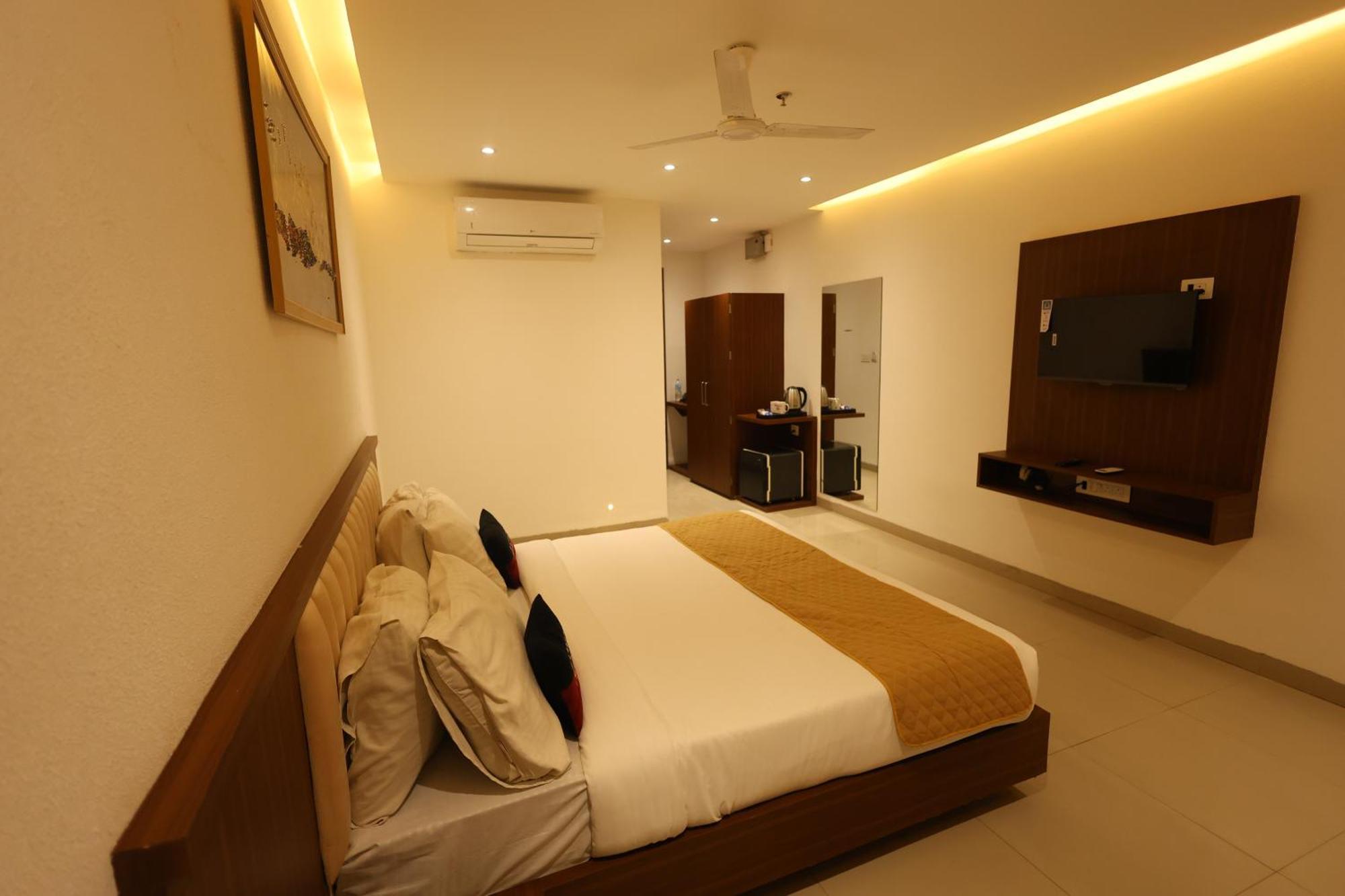 Aceotel Premier, Vijay Nagar Indore Extérieur photo