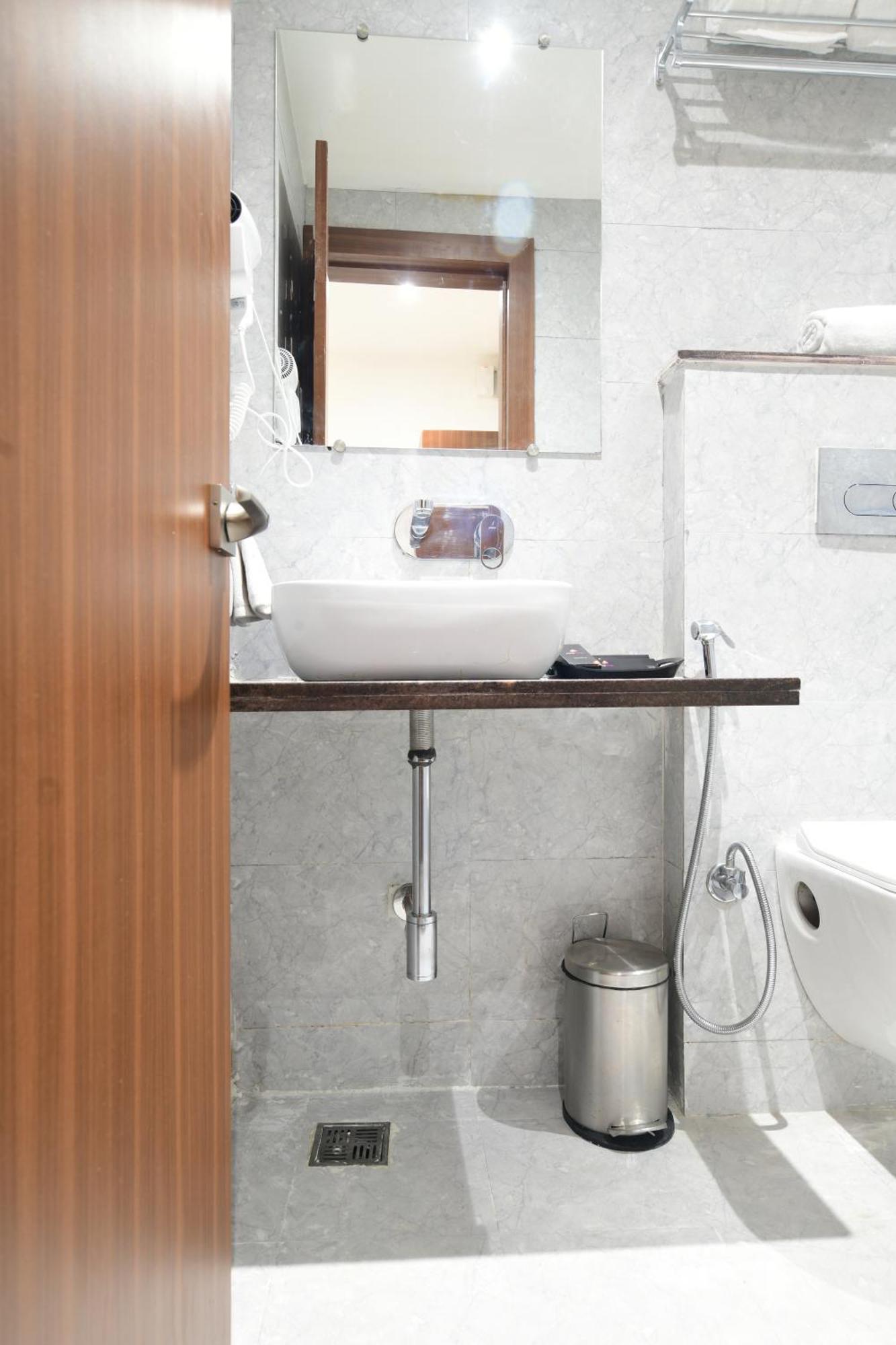 Aceotel Premier, Vijay Nagar Indore Extérieur photo