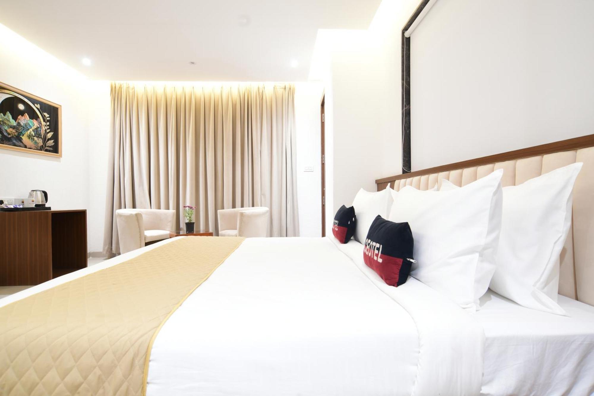 Aceotel Premier, Vijay Nagar Indore Extérieur photo
