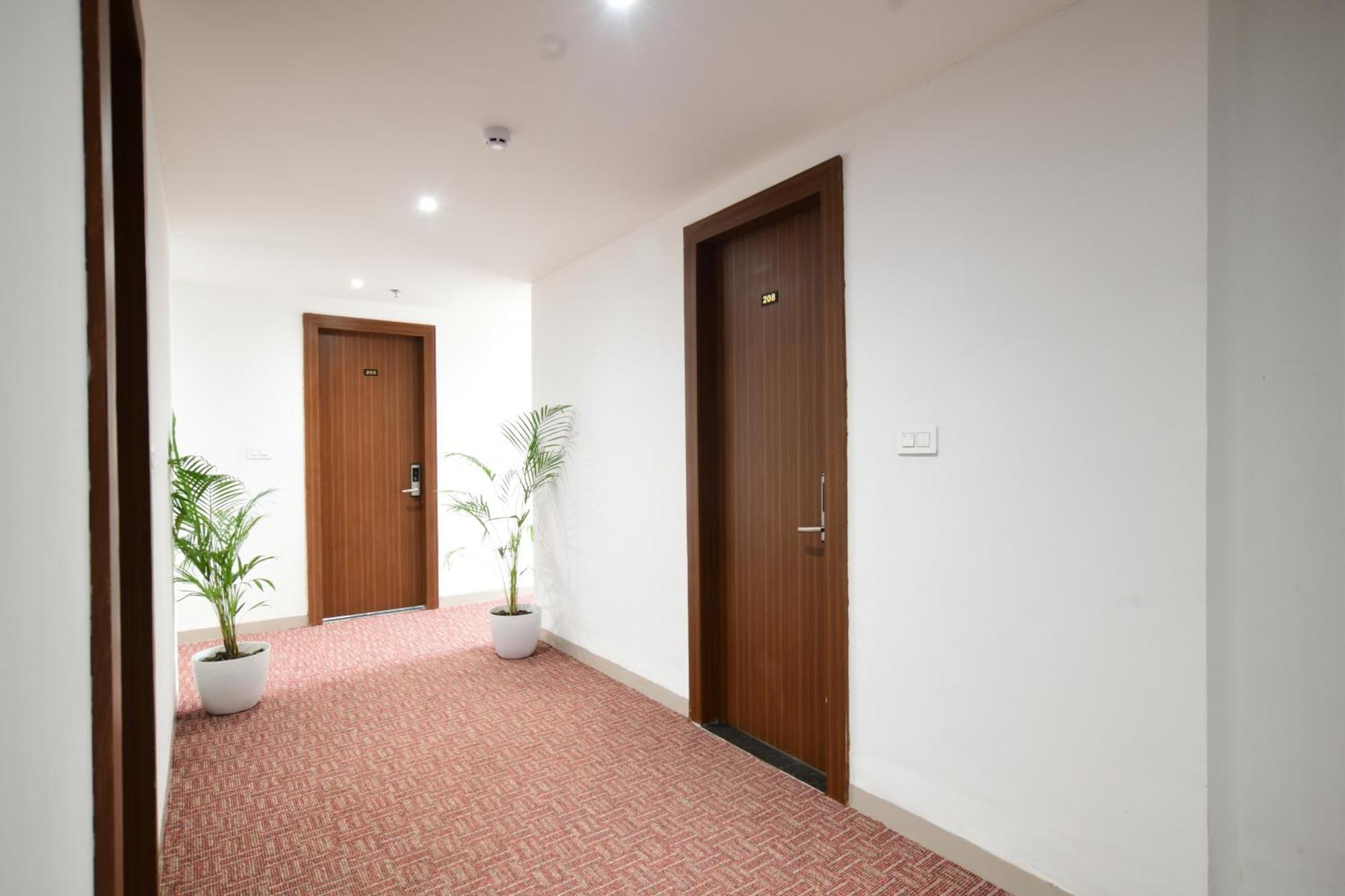 Aceotel Premier, Vijay Nagar Indore Extérieur photo